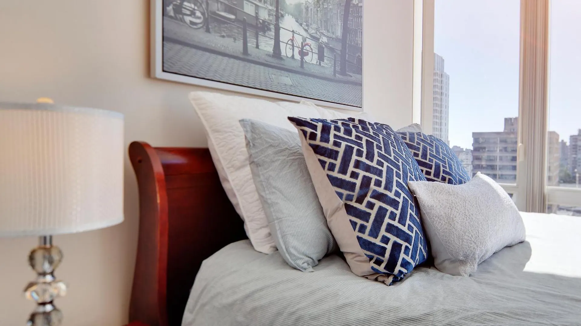 Breathtaking Downtown Condo With Stunning Harbor Views! Βανκούβερ 0*,  Καναδάς