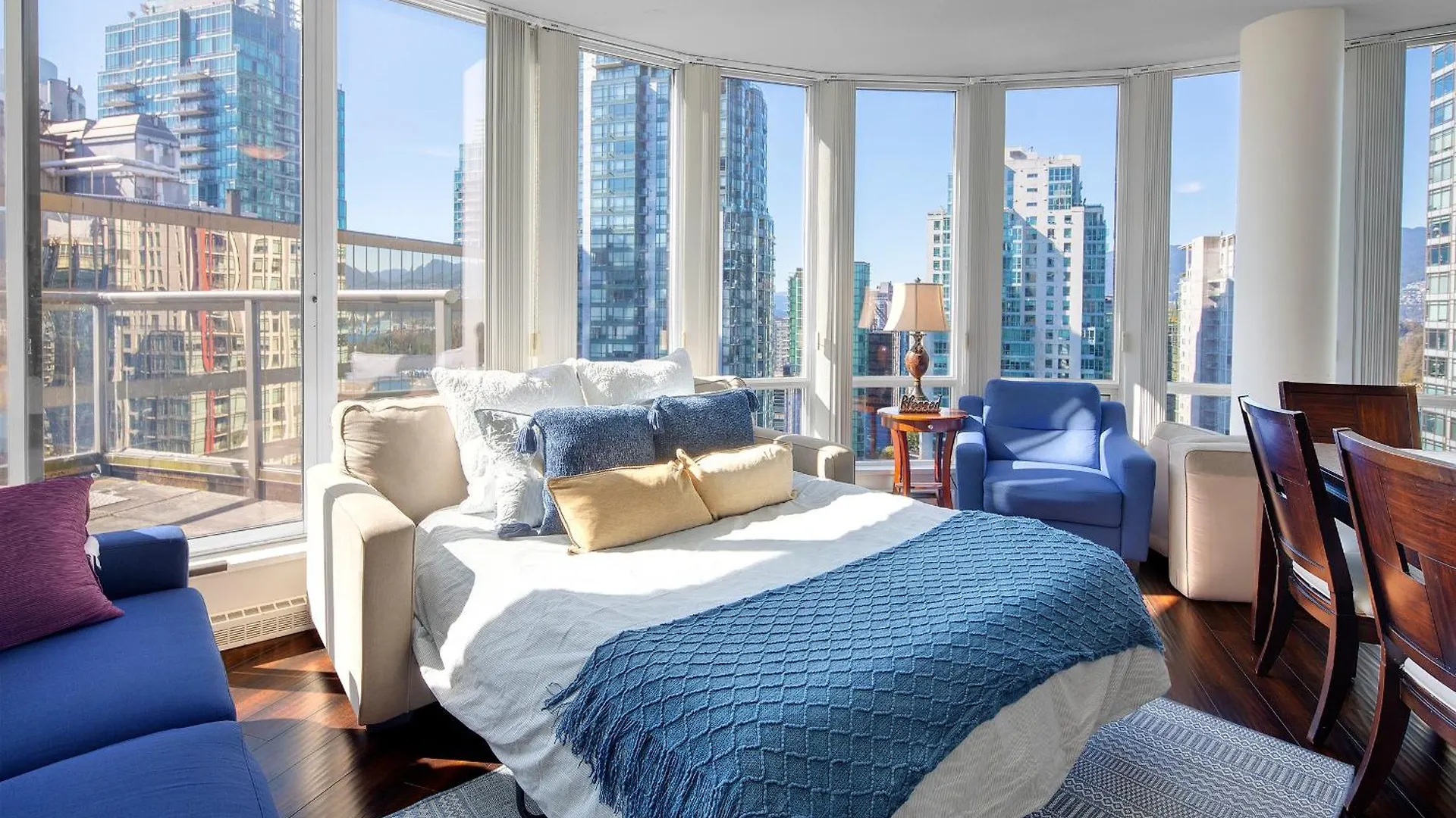 Breathtaking Downtown Condo With Stunning Harbor Views! Βανκούβερ Καναδάς