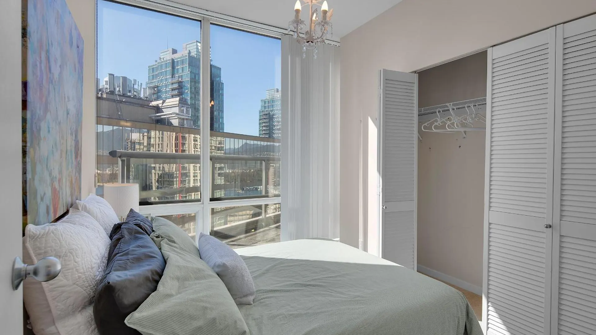 Breathtaking Downtown Condo With Stunning Harbor Views! Βανκούβερ 0*,  Καναδάς